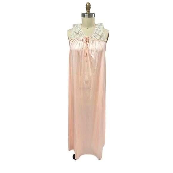 VTG Odette Barsa Slinky Nylon Peach Nightgown Lace Trim/Collar NWOT - Picture 1 of 7